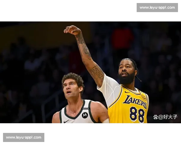 小莫里斯炮轰湖人防守漏洞:交易里夫斯,终结东契奇式防守灾难
